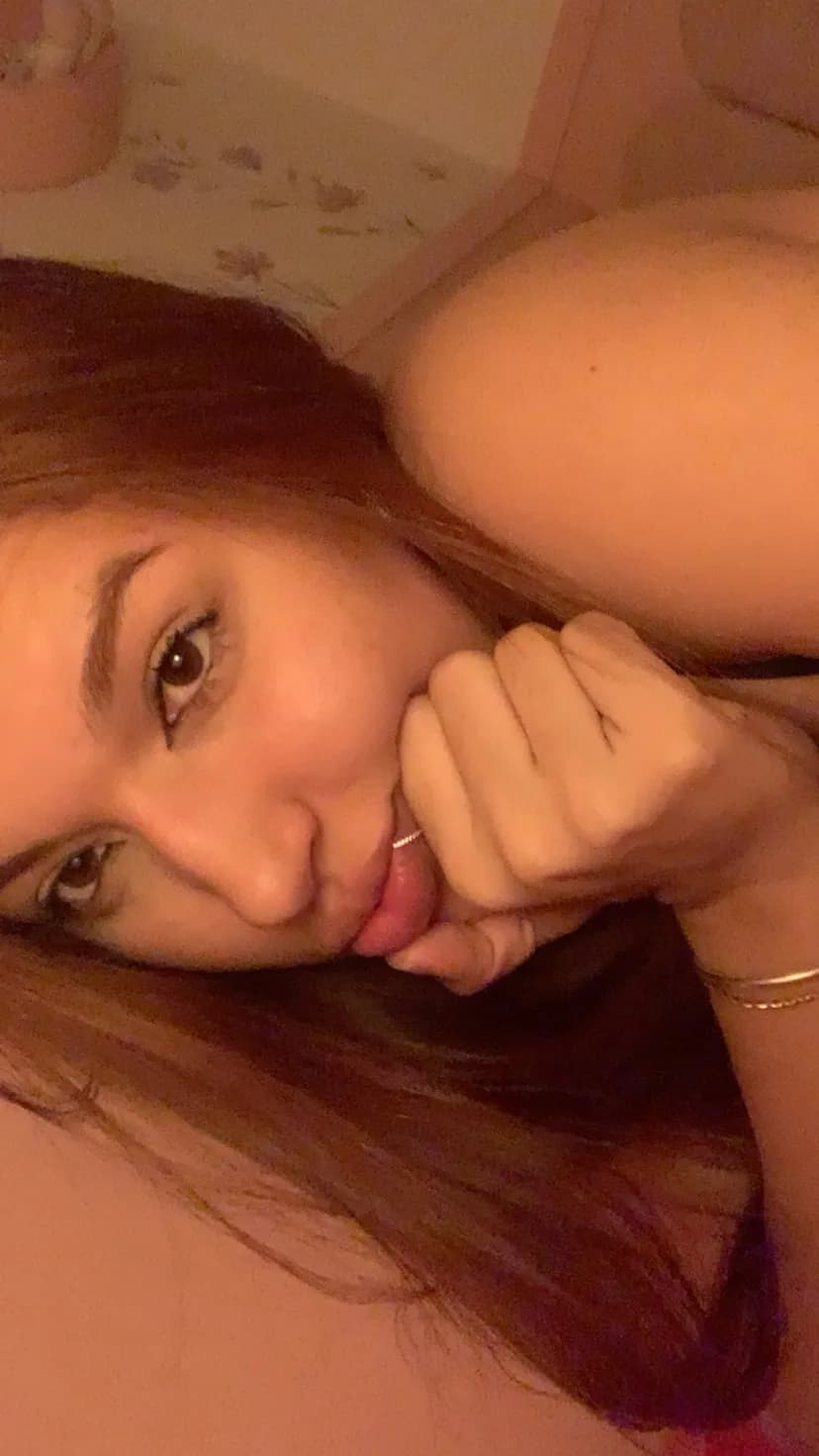 Lara Maia photo 1