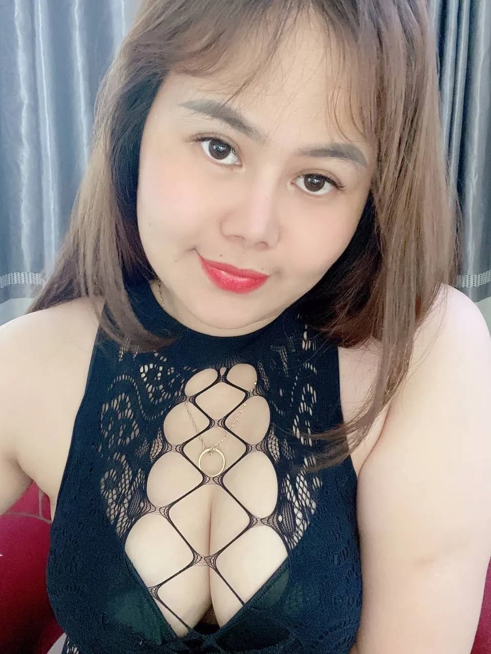 lucky hot photo 2