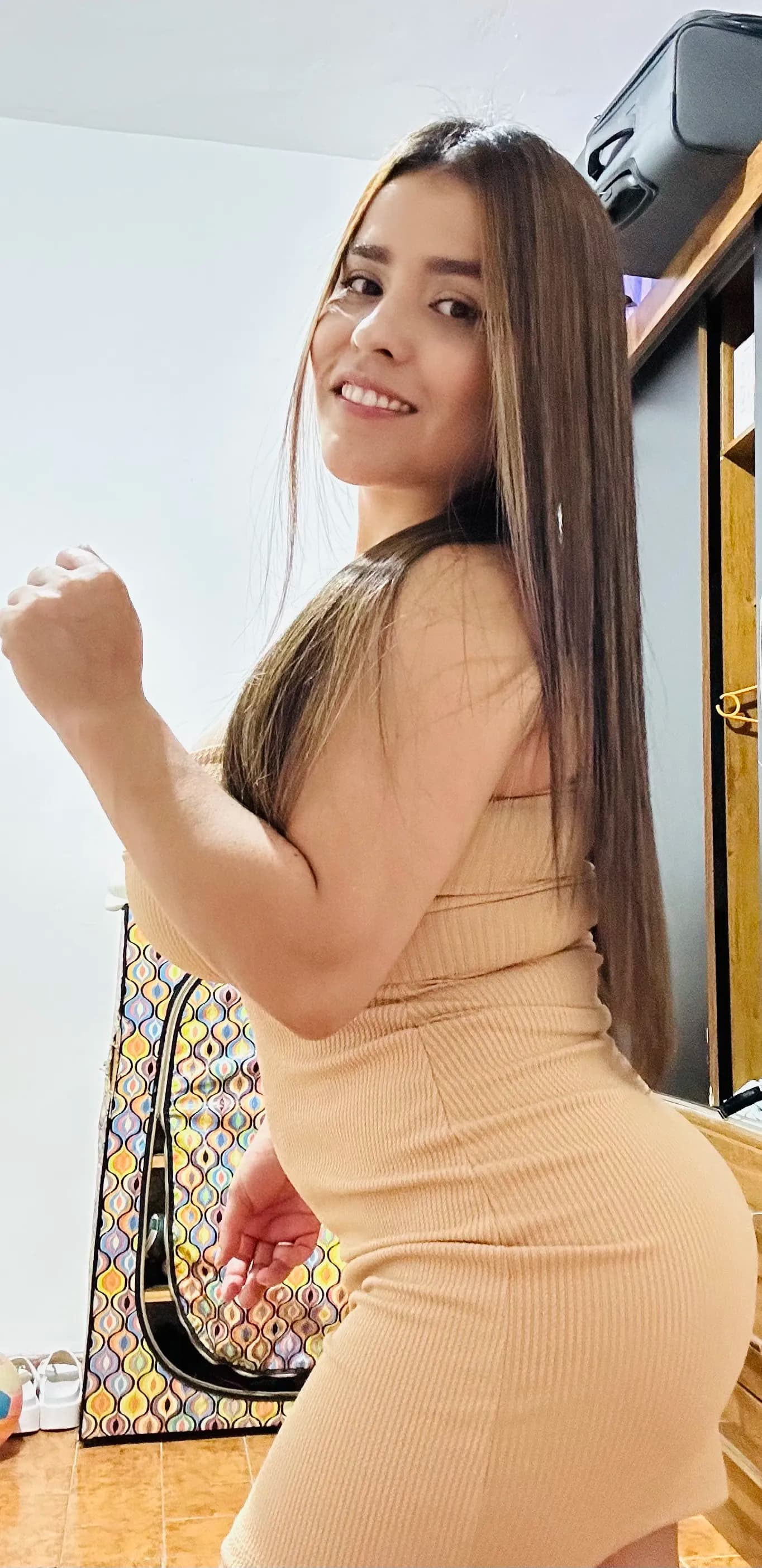 Celeste  photo 6