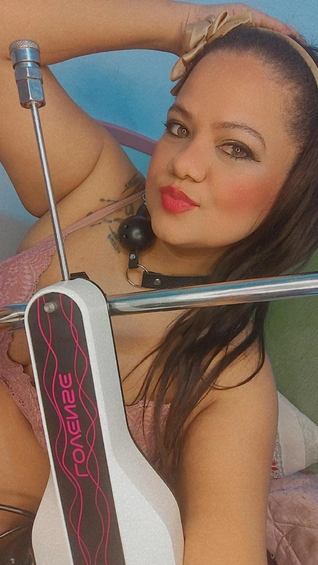 Domme sex machine photo 1